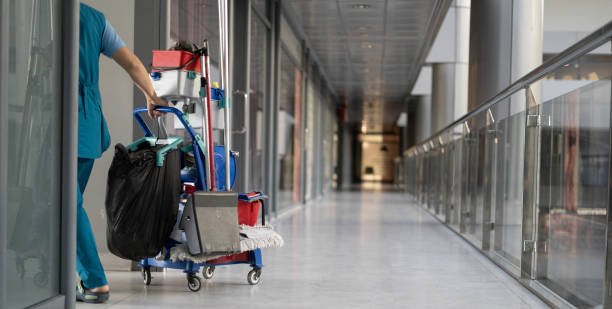 Choosing the Right Commercial Cleaning Service to Kickstart Your Clean